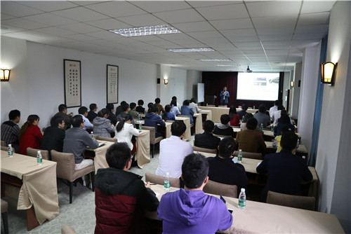 “做一個(gè)腳踏實(shí)地的實(shí)干家” ——棟方股份2016年工作部署動(dòng)員大會(huì)圓滿(mǎn)舉行