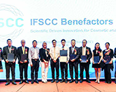 國(guó)際化妝品化學(xué)師協(xié)會(huì)聯(lián)合會(huì)（IFSCC）主席Amy Wyatt女士蒞臨棟方股份參觀交流